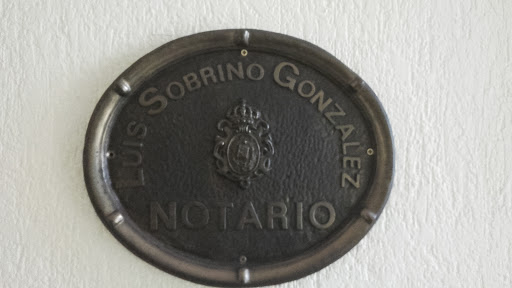 Notario Luis Sobrino González