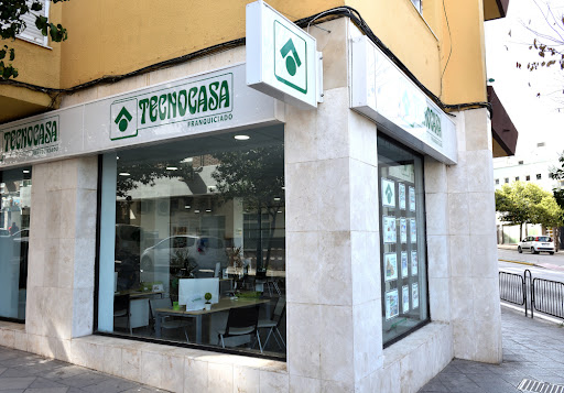 Tecnocasa agencia inmobiliaria